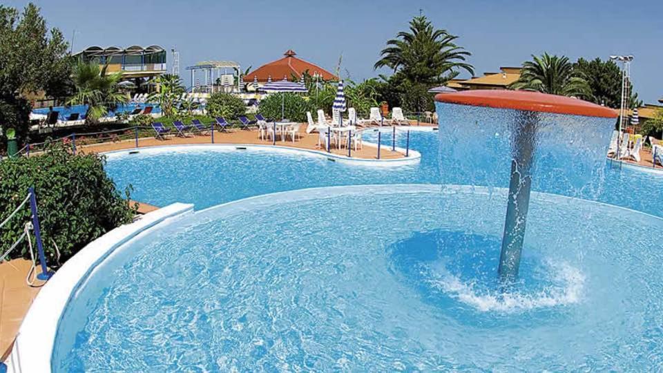 Residence Pace Village تروبيا المظهر الخارجي الصورة